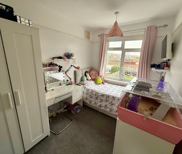 3 bedroom semi-detached house to rent - Photo 6