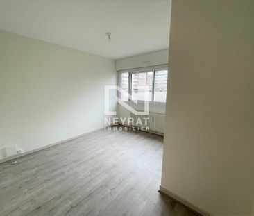 Location Appartement 5 pièces 101m² CHALON SUR SAONE 71100 - Photo 3