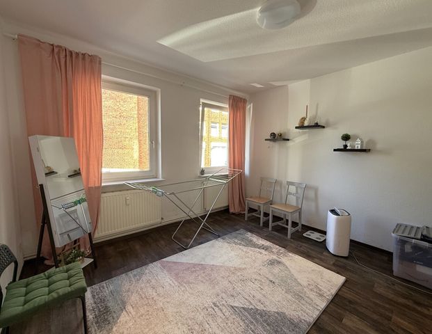 Bremerhaven-Mitte // 4,5-Zimmer-Wohnung im Zentrum - Photo 1