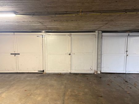 Appartement met 2 slaapkamers, terras en garagebox te huur! - Foto 5
