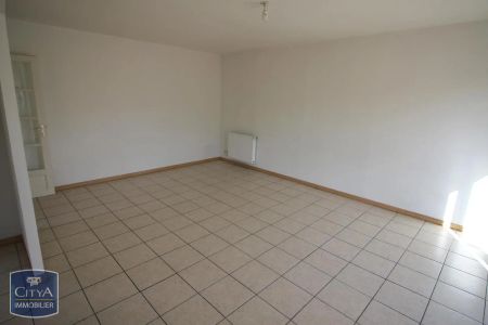Appartement à louer 3 pièces 68.4m² - Photo 2