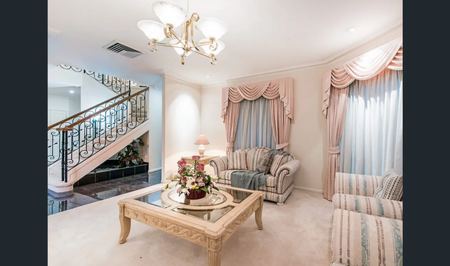 Executive Family Living in Prestigious Eight Mile Plains - Photo 5