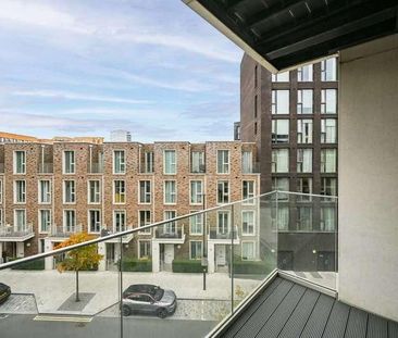 Liner House, Silvertown, E16 - Photo 3