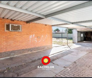 🔥NEWLY LISTED FOR RENT! 🔥 NEAT 3 BEDROOM FAMILY HOME! - Photo 4