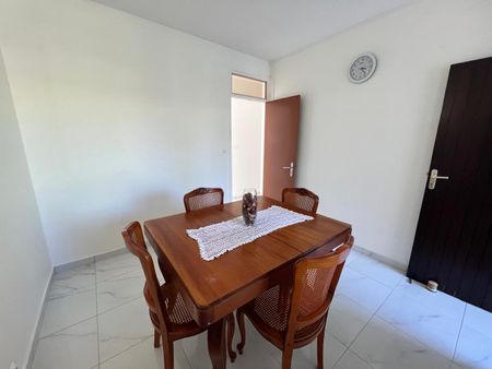 Location Maison 4 pièces 121m² LE MOULE 97160 - Photo 3