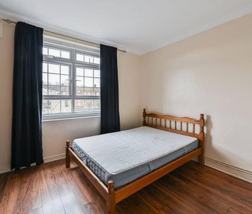 3 bedroom flat to rent - Photo 5