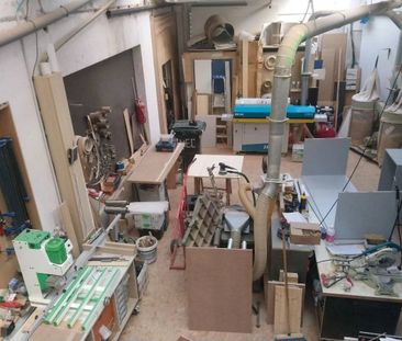 A LOUER - ATELIER - STOCKAGE + BUREAU 65 M² - NICE CENTRE - Photo 3