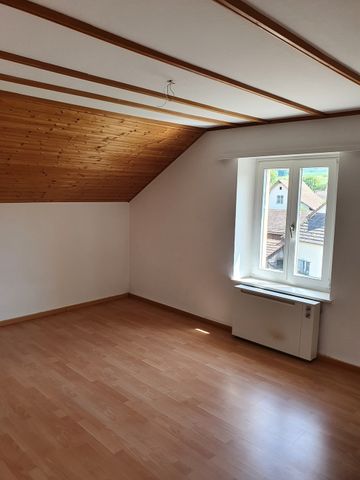 Rent a 3 ½ rooms apartment in Wahlen b. Laufen - Photo 3