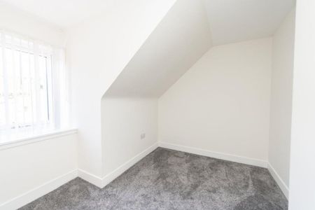 3 bedroom detached house to rent - Photo 5