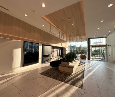 Modern 1 Bedroom Condo With Premium Amenities. - Photo 1