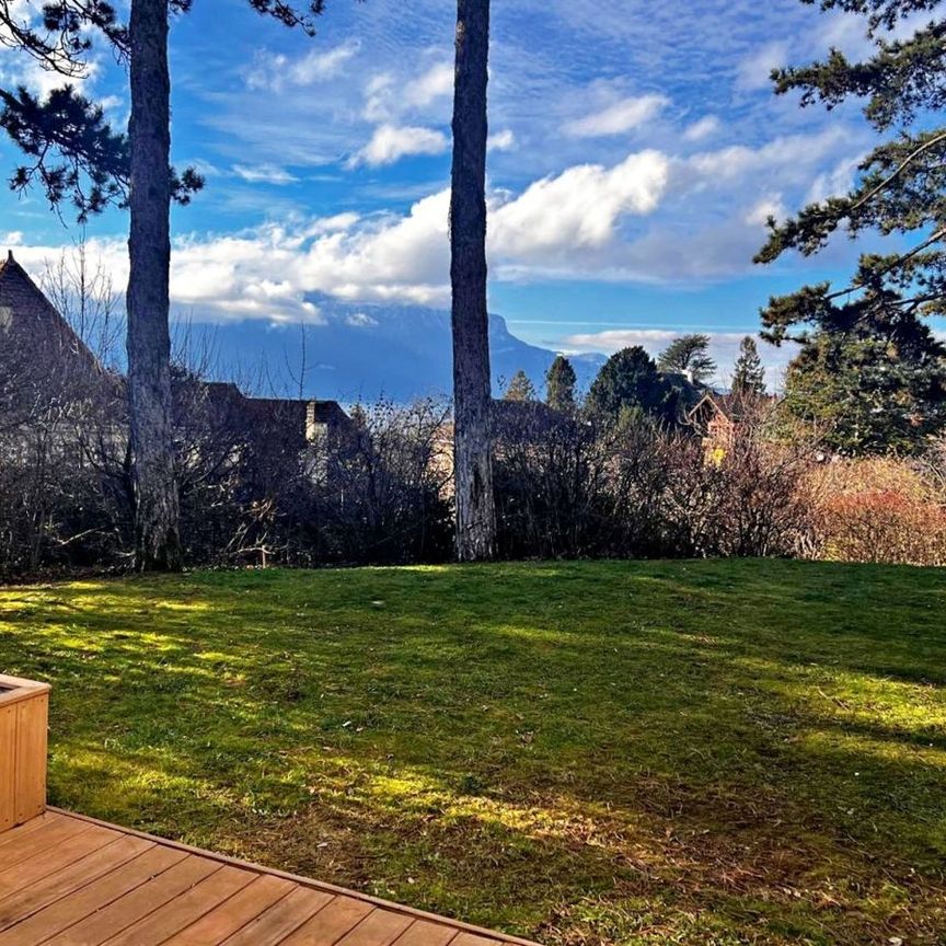 Schönes modernes Apartment mit 5.5 Zimmern im Erdgeschoss mit Garten und Seeblick in Vevey - Photo 1