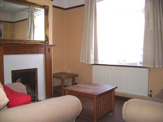 2 bedroom semi-detached house to rent - Photo 1