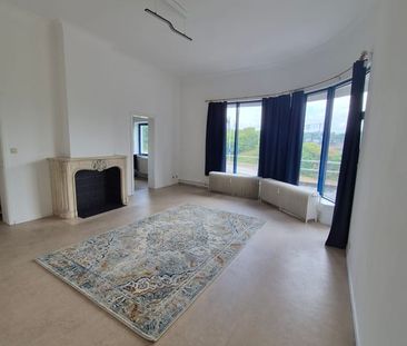 Appartement te huur - foto 1