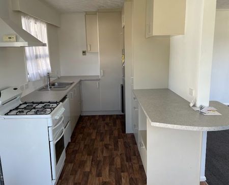 73 Wainuiomata Road, Wainuiomata, Lower Hutt 5014 - Photo 5