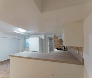 For Lease - 12 Gillespie Avenue Unit# # Bsmt Ap, Toronto, Ontario - Photo 6
