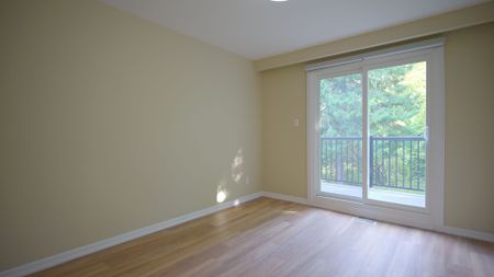 For Lease - 17 Ravenview Drive Unit# Main, Toronto, Ontario - Photo 3