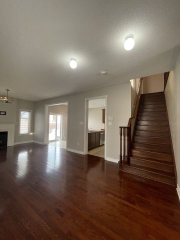 For Lease - 11 Berryfield Way, Brampton, Ontario - Photo 3