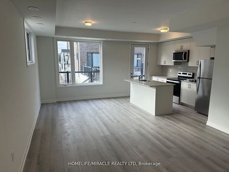 For Lease - 3415 Ridgeway Drive Unit# 02, Mississauga, Ontario - Photo 2