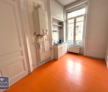 Location Appartement 3 pièces 48m² ST ETIENNE 42000 - Photo 4
