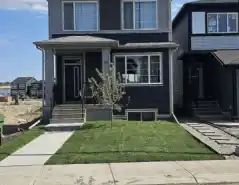 Beautiful and Ultra Spacious 3 Beds and 2.5 Baths House in Wolf Willow | 30 Wolf Hollow Street Southeast, Calgary - Photo 1