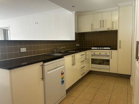 19/12 Baker Street, Gosford NSW 2250 - Photo 2