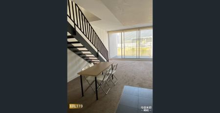 Fully Furnished-Booking Your Inspection Before Arrival. Great location & Duplex Apartment & Closed to Supermarket! CONFIRM THE LEASE TERM IN ADVANCE! - Photo 2