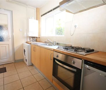 Spring Rise, Egham, Surrey, TW20 9PP - Photo 5