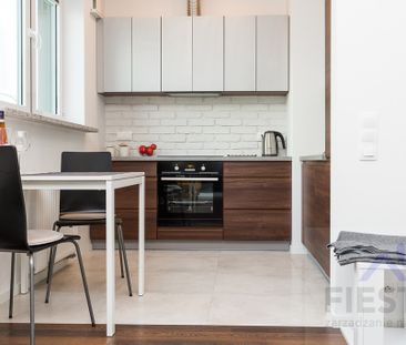 Warszawa Wola, ul. Marcina Kasprzaka - Photo 2