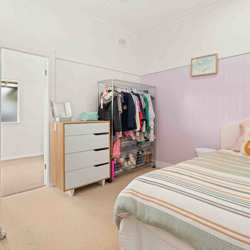 Charm and Convenience - Photo 1