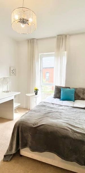 1 bedroom in a house share to rent - Photo 1