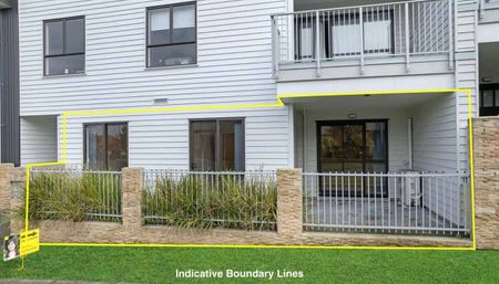 Stylish, Renovated 2-Bedroom Apartment - Prime Location Flat Bush - Photo 2