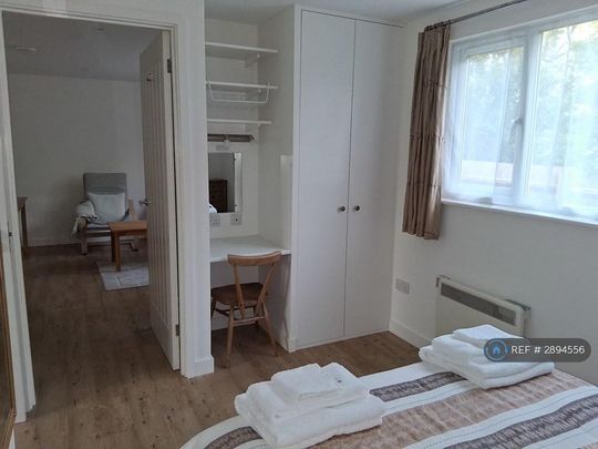 1 bedroom bungalow to rent - Photo 1