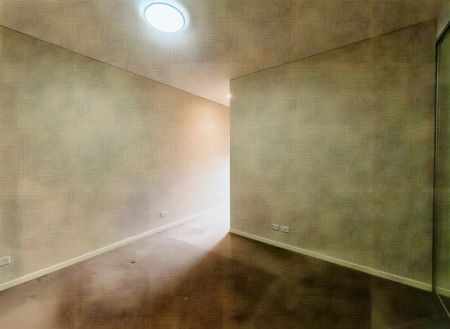 15 Joynton Ave, Sydney - Photo 3