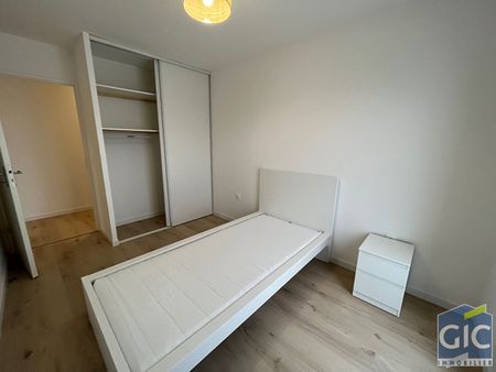 Location Appartement 3 pièces 62m² - Photo 4