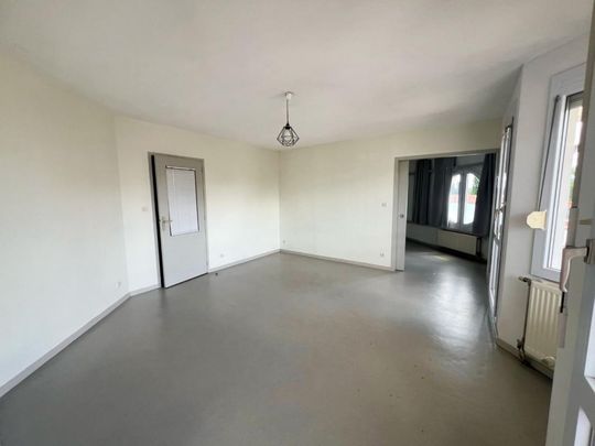 Location Appartement 2 pièces 48m² ROANNE 42300 - Photo 1