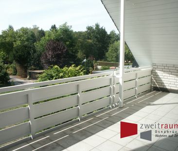 Hintere Wüste, helle 3 Zimmer Wohnung mit Balkon und Möblierung. - Photo 1
