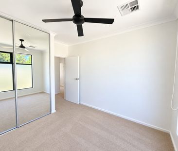 Modern & Low-Maintenance Living in a Convenient Modbury Location - Photo 4