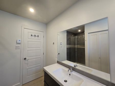 298 8e Avenue, Deux-Montagnes, QC J7R - Photo 3