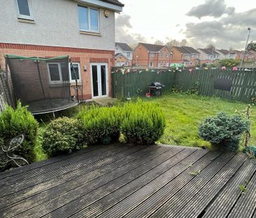 3 bedroom semi-detached house to rent - Photo 3