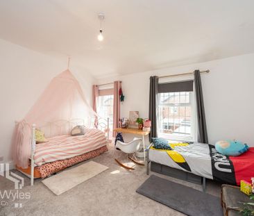 2 bedroom end of terrace house to rent - Photo 3