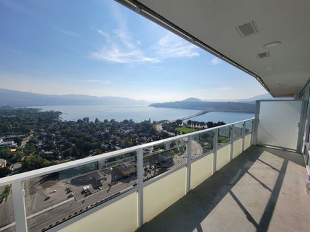 Sophisticated 1 Bedroom Condo – Water Street (#3105) - Photo 4