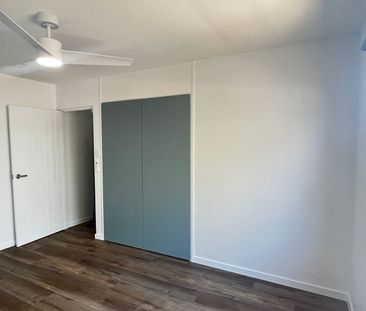 2-Bedroom Unit in Surfers Paradise - Coastal Living at Its Best! - Photo 1