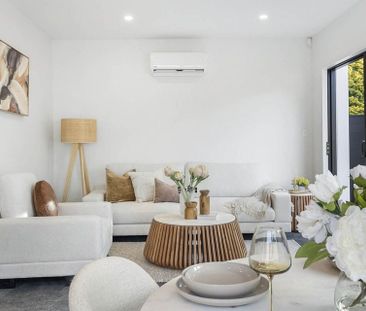 Brand New 4 Bedrooms | 2.5 Bathrooms in Rosehill - Photo 1