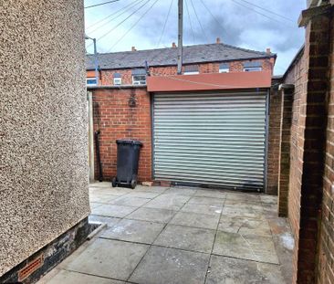 2 bedroom terraced house to rent - Photo 3