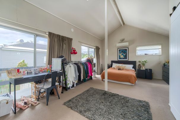 23B Howard Street, Grange QLD 4051 - House For Rent | Domain - Photo 1