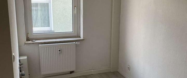 Erstbezug nach Sanierung Besichtigung am 3.12. von 10-14 Uhr - Photo 1