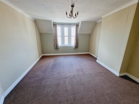 1 Bedroom Flat to Rent in Flat 1, High Street, Rushden, Northants, NN10 - Photo 2