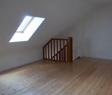 Location Appartement 2 pièces 47m² CHALONS EN CHAMPAGNE 51000 - Photo 4
