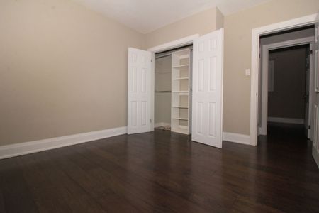 For Lease - 382 Walton Street, Oakville, Ontario - Photo 5