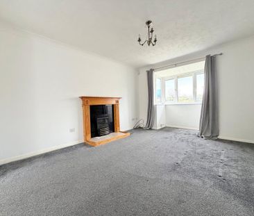 3 bedroom detached house to rent - Photo 2